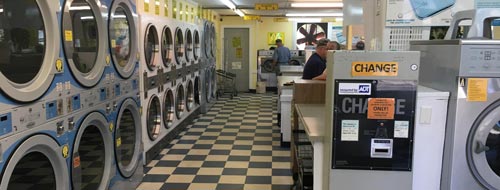 Laundromat Brunswick and Freeport, Maine